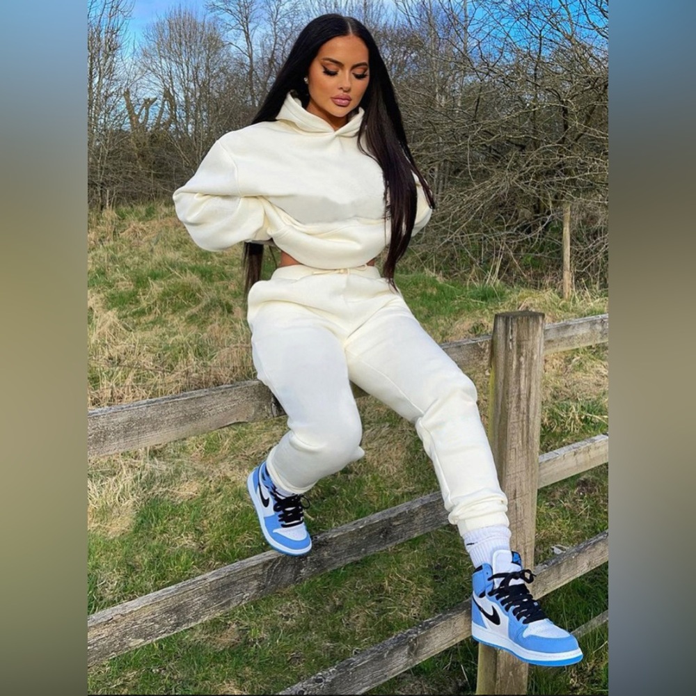 Women's Cream Sweatpants & Hoodie Set